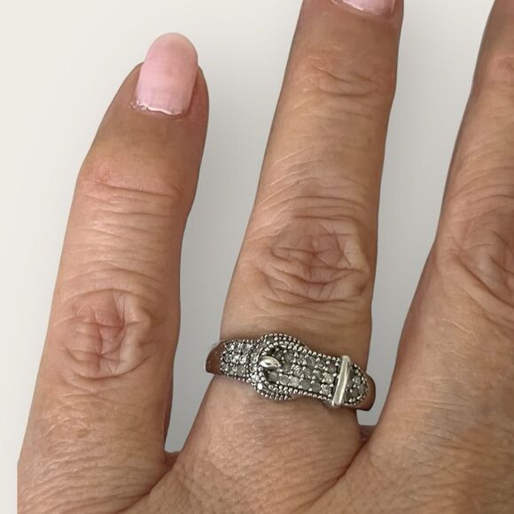 Genuine Diamonds buckle ring size 7